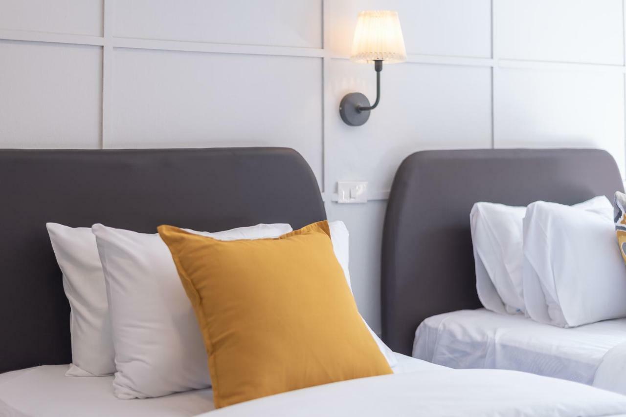 The Mellow Pillow Hotel @ Chiang Mai Gate Esterno foto